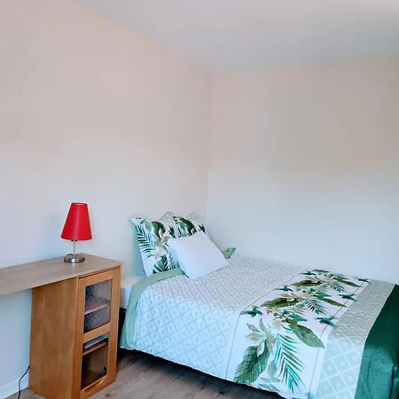 Apartment 3 Pieces A Seulement 5km De Paris - For 2 To 7 Guests ! *